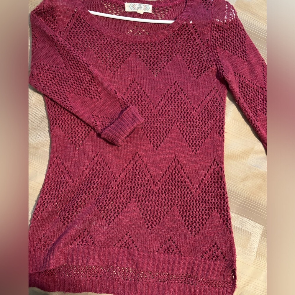Women’s size M.  Burgandy.  Brand is Pink Rose, light knit sweater.